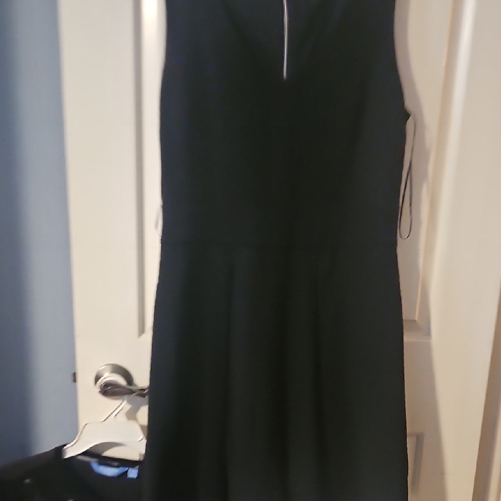 Jennifer Lopez Black Sleeveless Dress